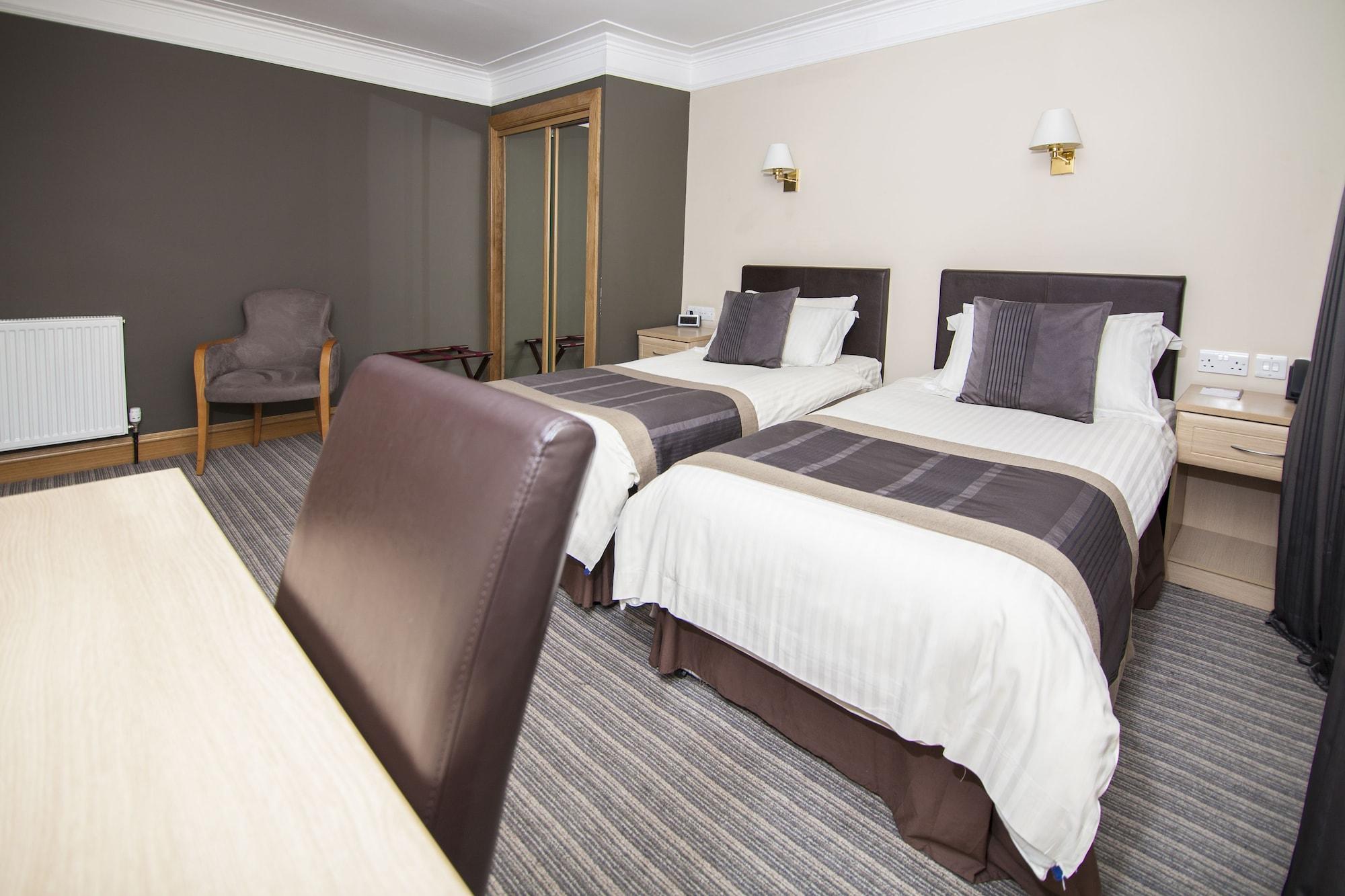 Burnett Arms Hotel بانشوري المظهر الخارجي الصورة